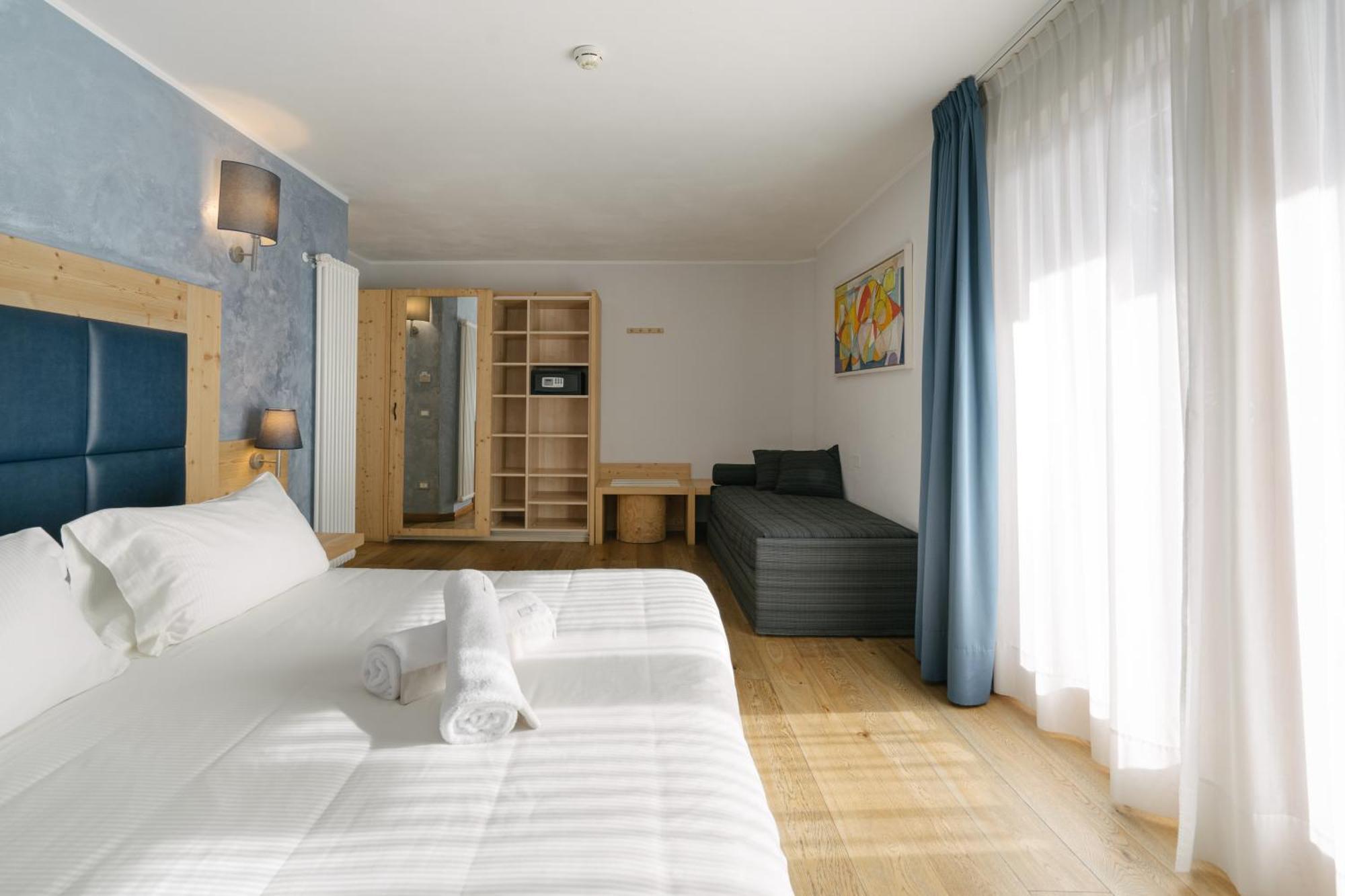 Del Brenta 4* Madonna
